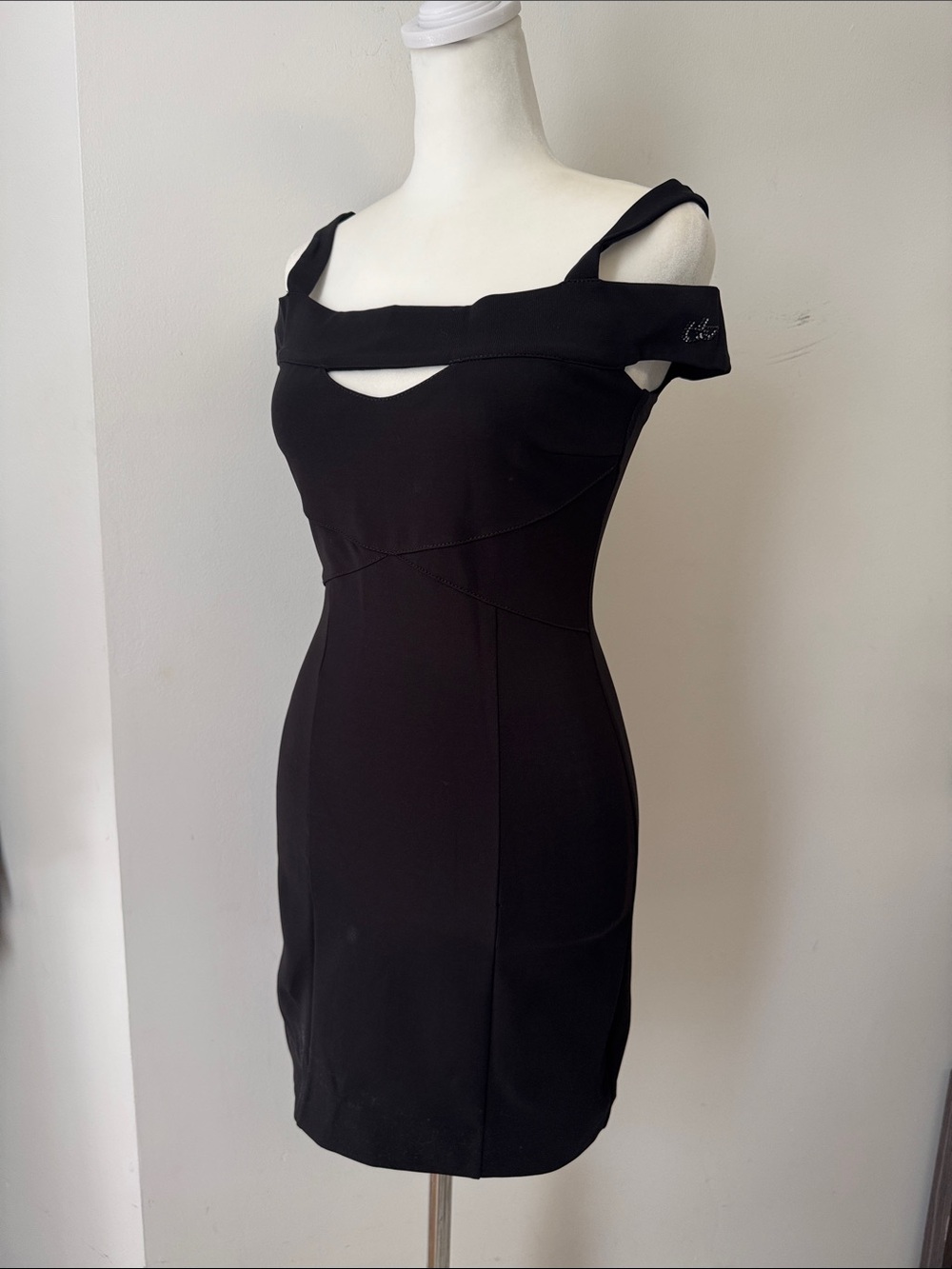 Byblos black stretch mini cocktail dress